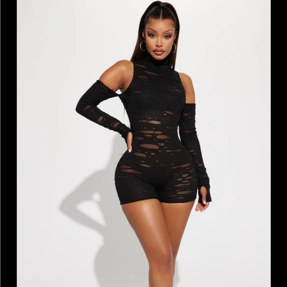 Fashion nova romper
